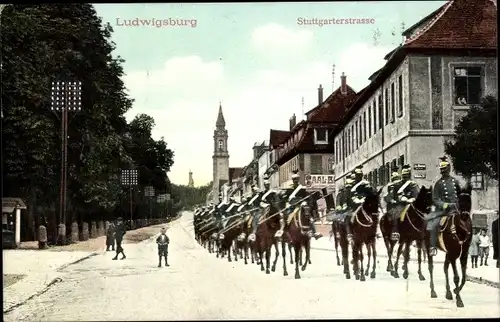 Ak Ludwigsburg in Württemberg, Stuttgarter Straße, Kavallerie