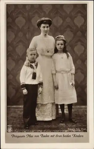 Ak Prinzessin Max von Baden mit Berthold und Marie Alexandra, Portrait