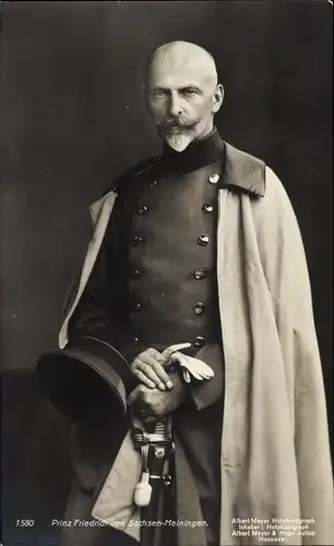 Ak Prinz Friedrich von Sachsen Meiningen, Portrait in Uniform, Mantel
