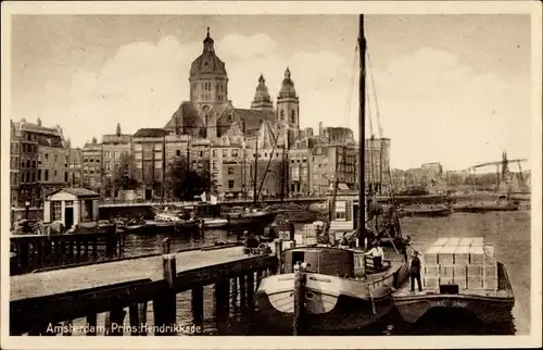 Ak Amsterdam Nordholland, Prins Hendrikkade, Boote