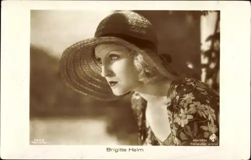 Ak Schauspielerin Brigitte Helm, Portrait, Hut