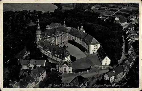 Ak Bad Berleburg in Westfalen, Schloß Berleburg, Fliegeraufnahme