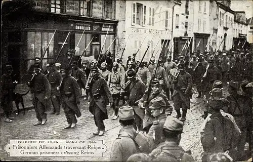 Ak Reims Marne, Prisonniers Allemands, Kriegsgefangene, I. WK