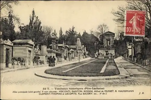 Ak Paris XX, Père Lachaise, Allee principale