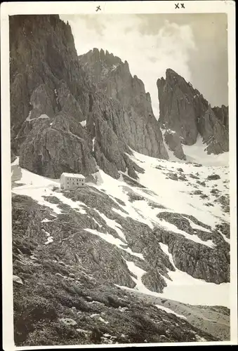 Foto Südtirol Italien, Langkofelhütte, Berglandschaft, Zahnkofel