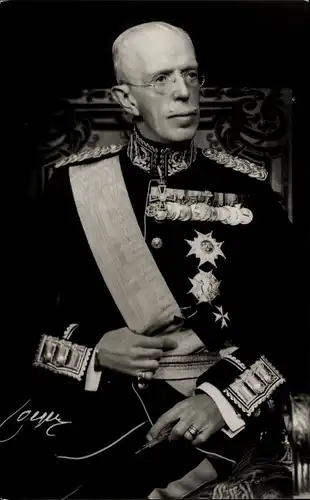 Ak König Gustav von Schweden, Spätere Jahre, Uniform, Orden, Schärpe