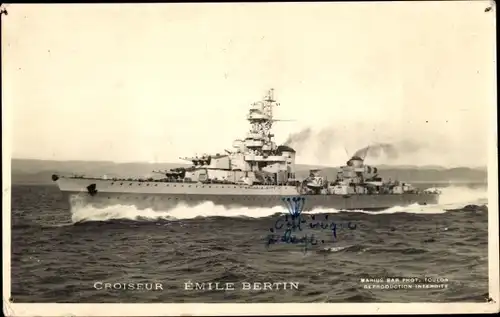 Ak Französisches Kriegsschiff, Croiseur Emile Bertin