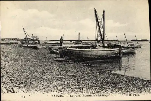 Ak Zarzis Tunesien, Le Port, Boote