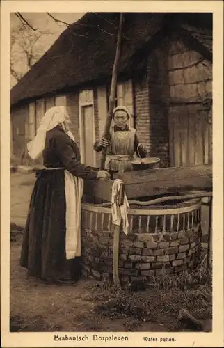 Ak Nordbrabant Niederlande, Dorpsleven, Water putten, Wasserschöpferinnen