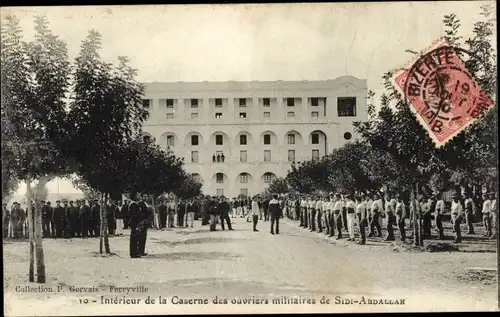 Ak Sidi Abdallah Alger Algerien, Interieur de la Caserne des ouvriers militaires