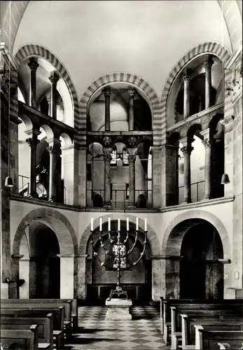 Ak Essen im Ruhrgebiet, Westwerk und siebenarmiger Leuchter, Inneres der Münsterkirche