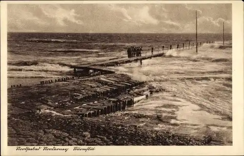 Ak Nordseebad Norderney Ostfriesland, Sturmflut, Steg