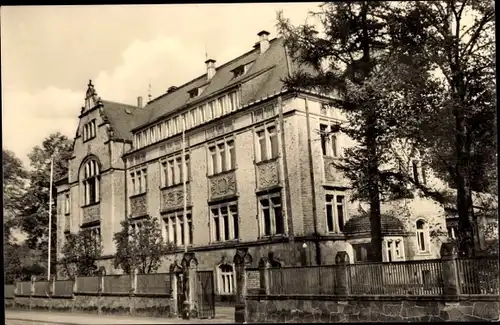 Ak Roßwein in Sachsen, Ingenieurschule Walter Ulbricht, Außenansicht