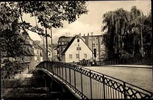 Ak Roßwein in Sachsen, Dresdener Straße mit Muldenbrücke