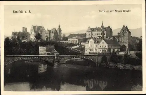 Ak Saalfeld an der Saale Thüringen, Partie an der Neuen Brücke