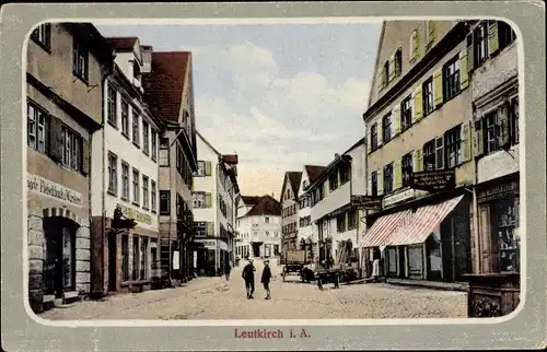 Ak Leutkirch im Allgäu Württemberg, Straßenpartie, Geschäfte