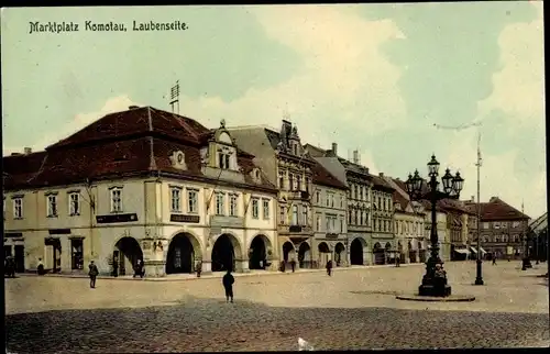 Ak Chomutov Komotau Region Aussig, Marktplatz, Laubenseite