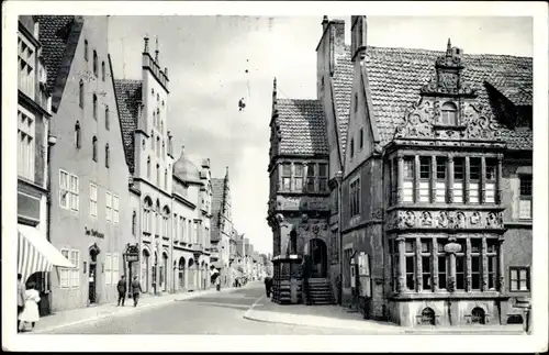 Ak Lemgo in Lippe, Alte Hansestadt, Rathaus mit Laube u. Apothekenerker