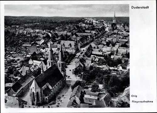 Ak Duderstadt in Niedersachsen, Fliegeraufnahme der Stadt, Kirchen