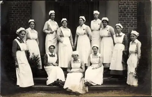Foto Ak Gruppenaufnahme von Krankenschwestern, I WK