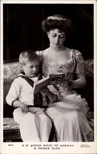 Ak Königin Maud von Norwegen mit Prinz Olav