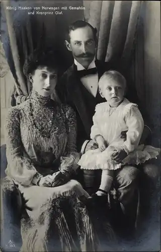 Ak König Haakon VII von Norwegen, Maud von Wales, Kronprinz Olav