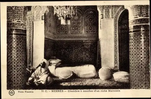 Ak Meknès Marokko, Chambre a coucher d'un riche Marocain