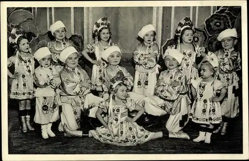 Ak Schaefer's Universal Lilliputters Troep, Liliputaner