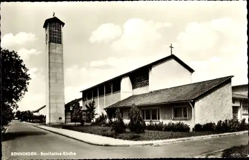 Ak Renningen in Württemberg, Bonifatius-Kirche, Außenansicht