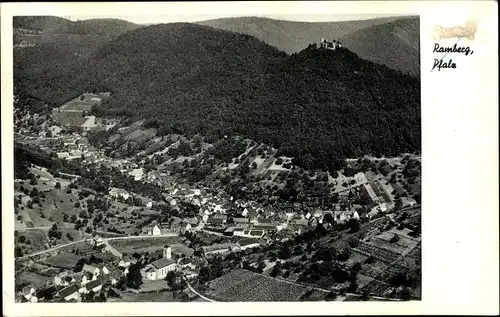 Ak Ramberg in der Pfalz, Luftaufnahme