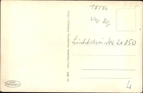 Ak Ostseebad Göhren auf Rügen, Strand mit Höwt, Strandkörbe, Badegäste, Fahnen