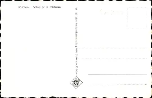 Ak Mayen in der Eifel, Schiefer Kirchturm, Sicht über Hausdächer