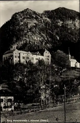 Ak Marquartstein im Chiemgau Oberbayern, Burg Marquartstein, Achtental, Bergwand