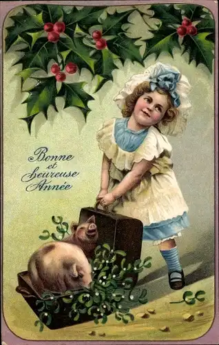 Präge Ak Glückwunsch Neujahr, Mädchen, Schweine, Koffer, Mistelzweige, Stechpalme