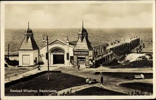 Ak Międzyzdroje Misdroy Pommern, Seebrücke, Geschäft