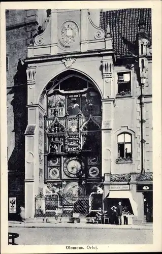 Ak Olomouc Olmütz Stadt, Kunstuhr
