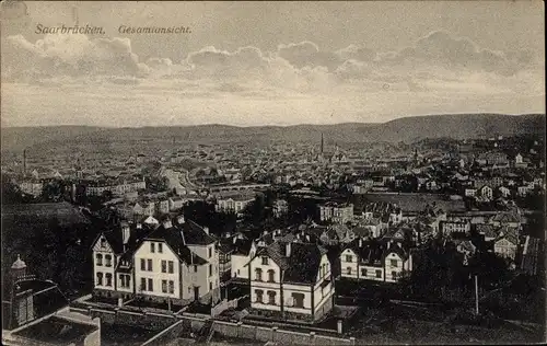 Ak Saarbrücken im Saarland, Blick über die gesamte Stadt