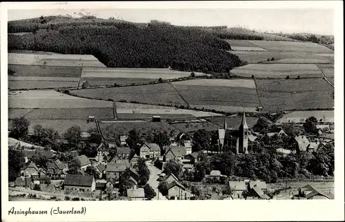 Ak Assinghausen Olsberg im Sauerland, Panorama, Kirchturm