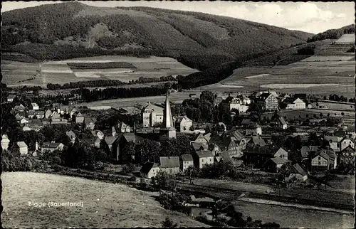 Ak Bigge Olsberg im Sauerland, Panorama, Kirchturm