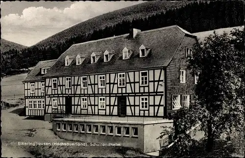 Ak Elkeringhausen Winterberg im Sauerland, Schullandheim, Außenansicht, Fachwerkhaus