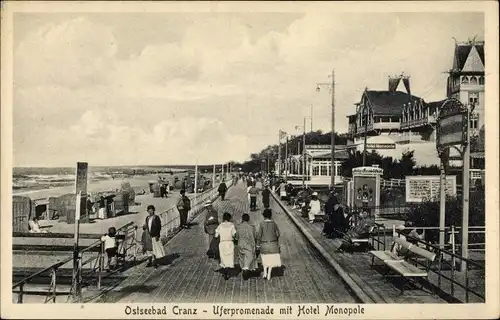 Ak Selenogradsk Ostseebad Cranz Ostpreußen, Uferpromenade mit Hotel Monopole