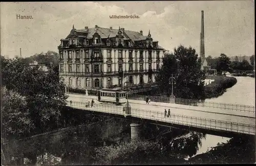 Ak Hanau am Main, Wilhelmsbrücke, Straßenbahn