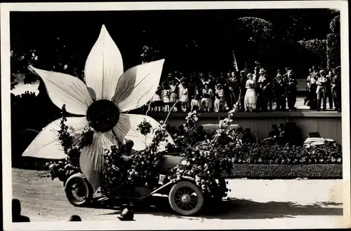 Ak Montreux Kanton Waadt Schweiz, Fete des Narcisses, Festwagen, Blüte
