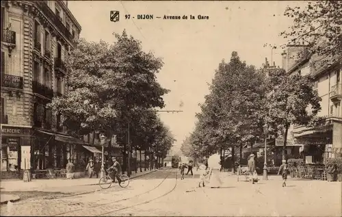 Ak Dijon Côte d'Or, Avenue de la Gare, Straßenbahn