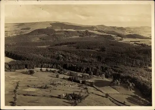 Ak Hofbieber in der Rhön, Milseburg Gipfel, Rundblick II auf Wasserkuppe und Pferdskopf