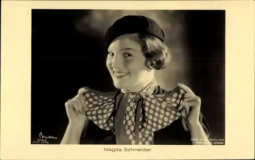 Ak Schauspielerin Magda Schneider, Mütze, Schleife, Ross, Binder