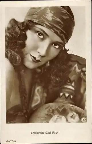Ak Schauspielerin Dolores del Rio, Portrait, Ross 3577/1, Fox