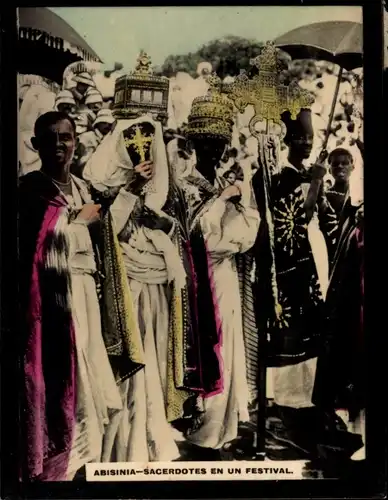 Foto Abessinien Äthiopien, Sacerdotes en un festival