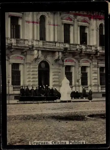 Foto Uruguay, Officina Publica