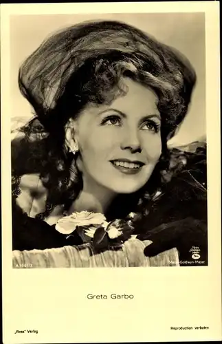 Ak Schauspielerin Greta Garbo, Portrait